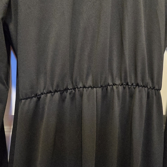 Elegant Black Women's Jumpsuit - Picture 5 of 16